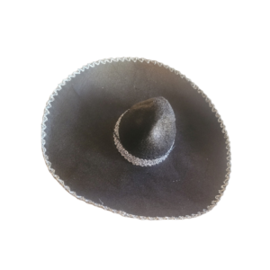 grand sombrero en feutrine noir